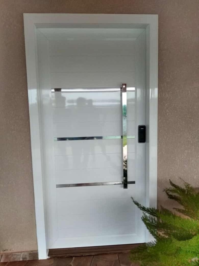 Casa De Campo - 15 Minutos Das Cataratas E Aeroporto - Piscina Com Agua Salgada E Muito Espaco Ao Ar Livre Foz do Iguaçu Exterior foto